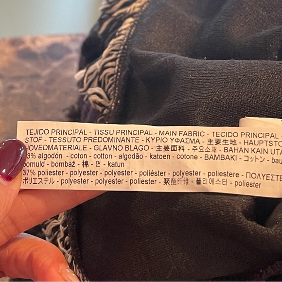 Zara Women’s Blk Sleeveless Tweed Top SZ S - Picture 8 of 9